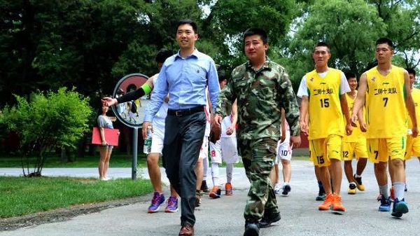 遠(yuǎn)行地產(chǎn)與天安門武警部隊(duì)聯(lián)誼活動(dòng)